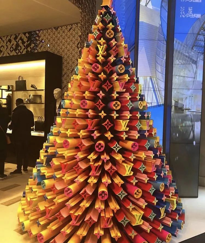 圣誕櫥窗美陳設(shè)計(jì)就是一場(chǎng)小型的會(huì)展活動(dòng)啊 - 第14張 - 會(huì)展活動(dòng)策劃CCASY.COM 圣誕櫥窗美陳設(shè)計(jì)就是一場(chǎng)小型的會(huì)展活動(dòng)啊 - 第14張