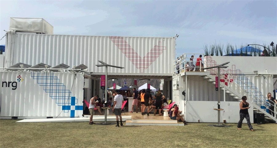集裝箱營地也是個很酷的概念:科切拉音樂藝術(shù)節(jié) - 第22張 - 會展活動策劃CCASY.COM 集裝箱營地也是個很酷的概念:科切拉音樂藝術(shù)節(jié) - 第22張