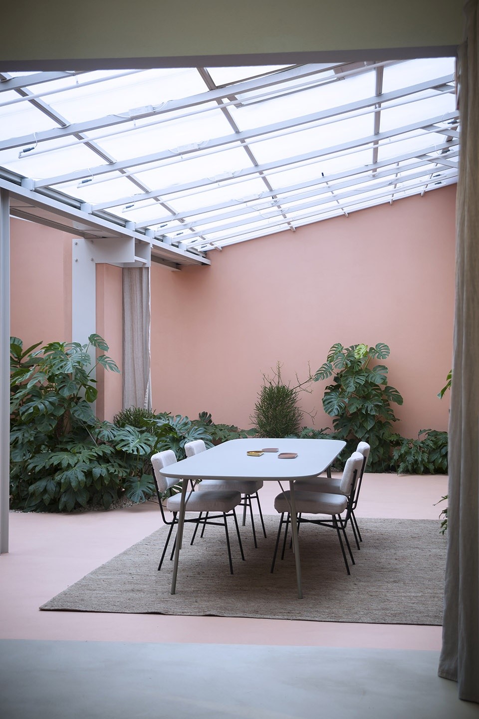 “COLOUR:UNKNOWN”展覽:對女性思維獨(dú)特價(jià)值的認(rèn)識(shí) - 第19張 - 會(huì)展活動(dòng)策劃CCASY.COM “COLOUR:UNKNOWN”展覽:對女性思維獨(dú)特價(jià)值的認(rèn)識(shí) - 第19張