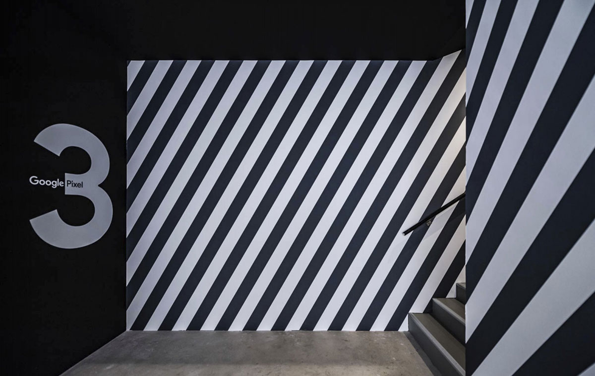 谷歌Pixel 3的智能手機(jī)快閃店風(fēng)格更像一個(gè)家的裝飾 - 第17張 - 會(huì)展活動(dòng)策劃CCASY.COM 谷歌Pixel 3的智能手機(jī)快閃店風(fēng)格更像一個(gè)家的裝飾 - 第17張
