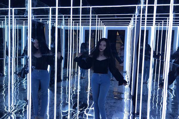 快帶上你的閨蜜朋友來(lái)體驗(yàn)溫柔星空吧 - 第8張 - 會(huì)展活動(dòng)策劃CCASY.COM 快帶上你的閨蜜朋友來(lái)體驗(yàn)溫柔星空吧 - 第8張