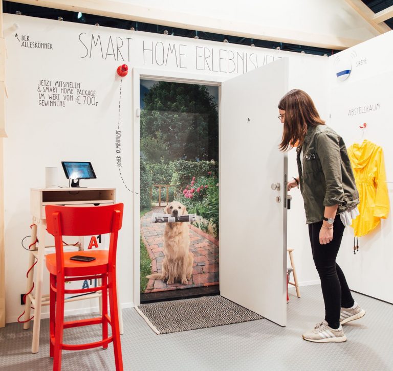 A1智能家居產(chǎn)品會展活動更強調(diào)了“親自體驗”的設(shè)計思路 - 第10張 - 會展活動策劃CCASY.COM A1智能家居產(chǎn)品會展活動更強調(diào)了“親自體驗”的設(shè)計思路 - 第10張