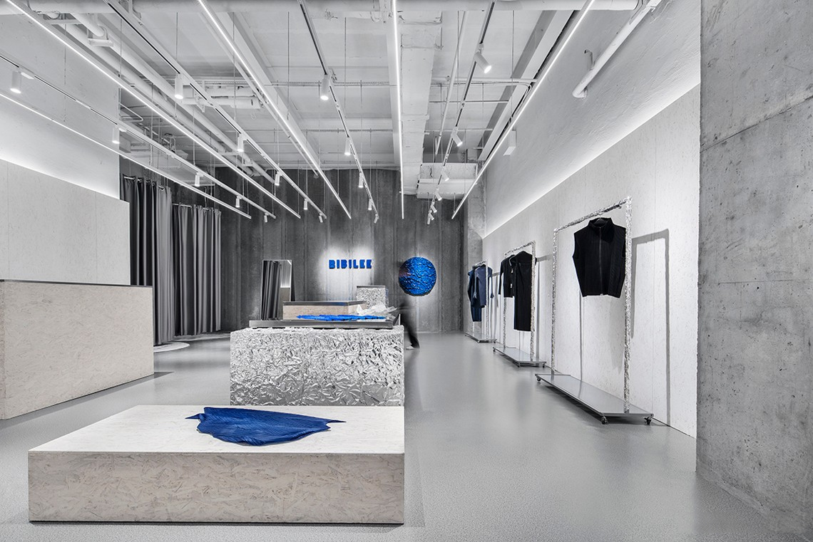 BIBILEE品牌快閃店展覽活動(dòng)的極簡空間賦予了區(qū)域新的生命 - 第5張 - 會(huì)展活動(dòng)策劃CCASY.COM BIBILEE品牌快閃店展覽活動(dòng)的極簡空間賦予了區(qū)域新的生命 - 第5張