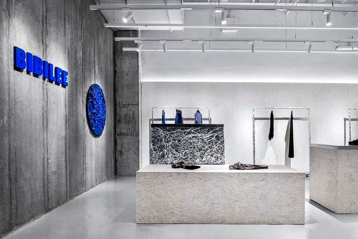 BIBILEE品牌快閃店展覽活動(dòng)的極簡空間賦予了區(qū)域新的生命 - 第8張 - 會(huì)展活動(dòng)策劃CCASY.COM BIBILEE品牌快閃店展覽活動(dòng)的極簡空間賦予了區(qū)域新的生命 - 第8張