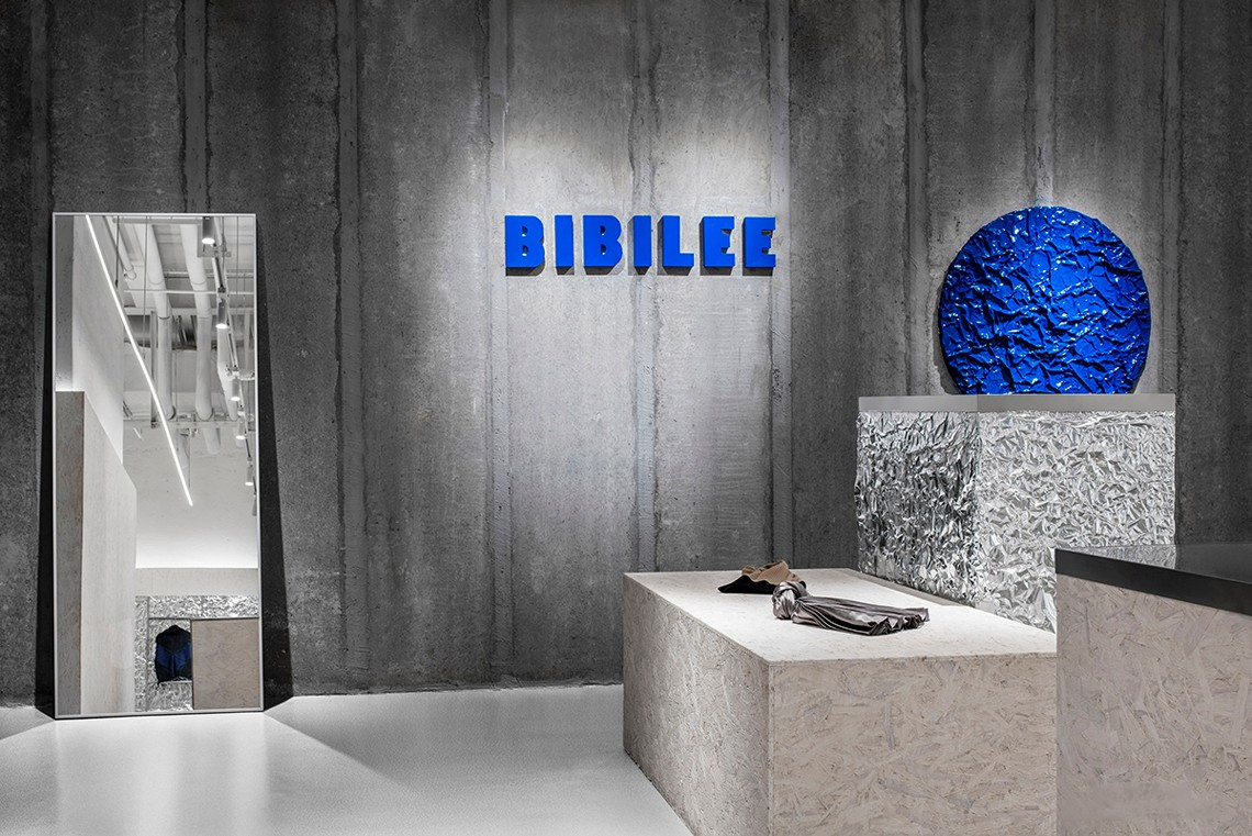 BIBILEE品牌快閃店展覽活動(dòng)的極簡空間賦予了區(qū)域新的生命 - 第16張 - 會(huì)展活動(dòng)策劃CCASY.COM BIBILEE品牌快閃店展覽活動(dòng)的極簡空間賦予了區(qū)域新的生命 - 第16張