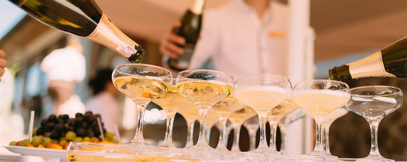 企業(yè)年終答謝會策劃怎么做 - 第1張 - 會展活動策劃CCASY.COM 企業(yè)年終答謝會策劃怎么做 - 第1張