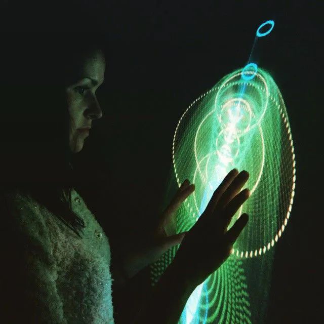 聽(tīng)說(shuō)這個(gè)時(shí)空交互式展覽活動(dòng)策劃的裝置看起來(lái)像膜的洞穴 - 第10張 - 會(huì)展活動(dòng)策劃CCASY.COM 聽(tīng)說(shuō)這個(gè)時(shí)空交互式展覽活動(dòng)策劃的裝置看起來(lái)像膜的洞穴 - 第10張