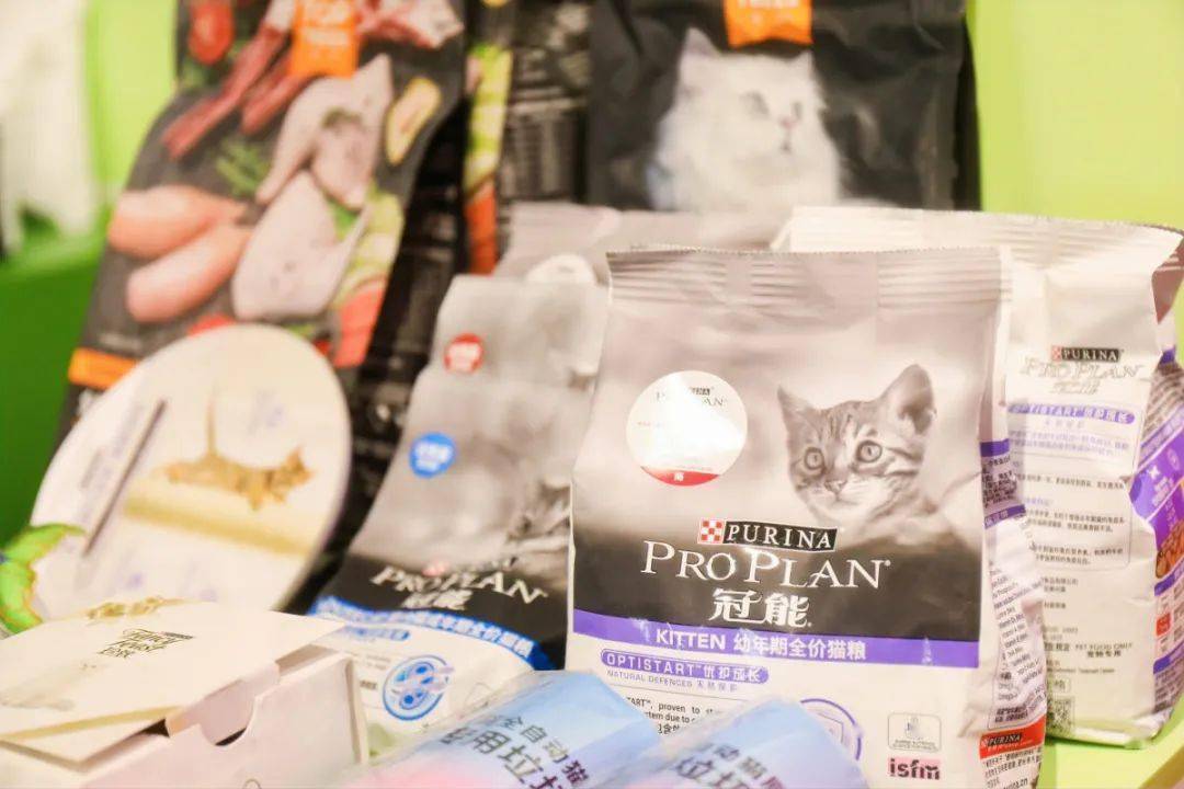 天貓雙十一預(yù)售選品快閃店活動(dòng)策劃滿(mǎn)屏的珊瑚紅太震撼了 - 第33張 - 會(huì)展活動(dòng)策劃CCASY.COM 天貓雙十一預(yù)售選品快閃店活動(dòng)策劃滿(mǎn)屏的珊瑚紅太震撼了 - 第33張