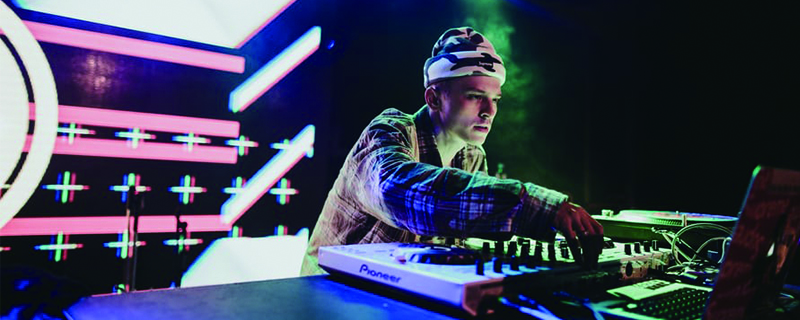 如何策劃高校勞動(dòng)節(jié) - 第1張 - 會(huì)展活動(dòng)策劃CCASY.COM 如何策劃高校勞動(dòng)節(jié) - 第1張