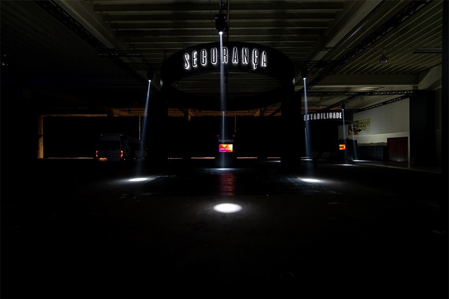 奔馳斯賓特( Sprinter)巴西發(fā)布會活動策劃互動體驗感更足些 - 第28張 - 會展活動策劃CCASY.COM 奔馳斯賓特( Sprinter)巴西發(fā)布會活動策劃互動體驗感更足些 - 第28張