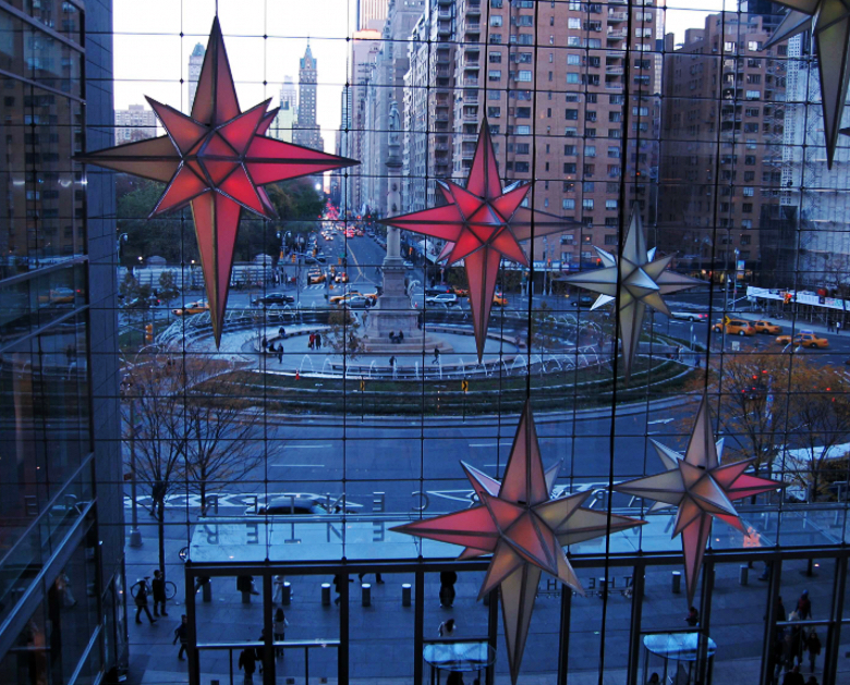 Holiday Under the Stars大型燈光秀活動策劃的12顆星星很耀眼 - 第15張 - 會展活動策劃CCASY.COM Holiday Under the Stars大型燈光秀活動策劃的12顆星星很耀眼 - 第15張