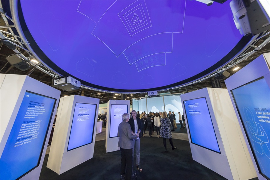IBM THINK重塑旗艦大會(huì)活動(dòng)策劃實(shí)現(xiàn)了個(gè)性化的互動(dòng)體驗(yàn) - 第12張 - 會(huì)展活動(dòng)策劃CCASY.COM IBM THINK重塑旗艦大會(huì)活動(dòng)策劃實(shí)現(xiàn)了個(gè)性化的互動(dòng)體驗(yàn) - 第12張