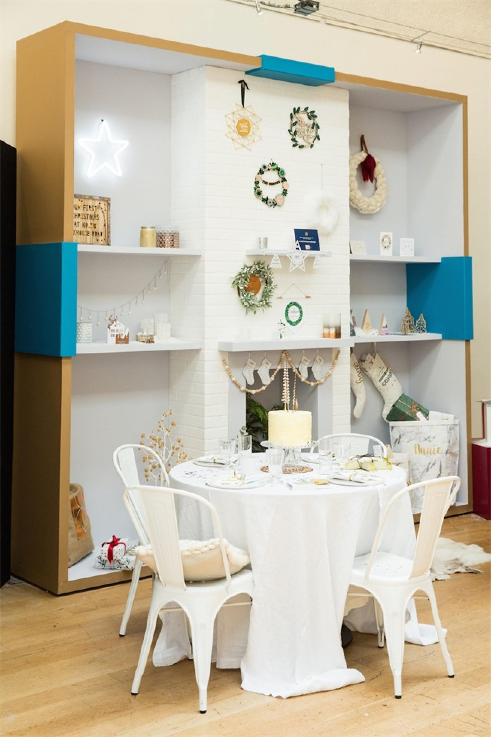 在線購物網站推廣活動策劃用一個巨型禮物盒的概念調動客戶參與性 - 第10張 - 會展活動策劃CCASY.COM 在線購物網站推廣活動策劃用一個巨型禮物盒的概念調動客戶參與性 - 第10張