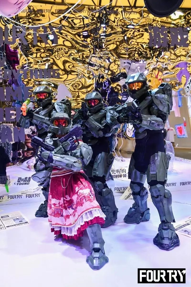 FOURTRY《游戲自由人》主題展覽活動(dòng)策劃造了次重磅跨界“破圈”合作 - 第38張 - 會(huì)展活動(dòng)策劃CCASY.COM FOURTRY《游戲自由人》主題展覽活動(dòng)策劃造了次重磅跨界“破圈”合作 - 第38張