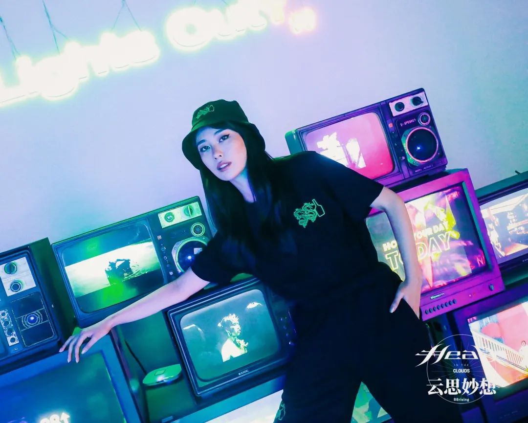 云思妙想 — 雙周限定音樂(lè)影像快閃體驗(yàn)活動(dòng)策劃夢(mèng)幻來(lái)襲 - 第14張 - 會(huì)展活動(dòng)策劃CCASY.COM 云思妙想 — 雙周限定音樂(lè)影像快閃體驗(yàn)活動(dòng)策劃夢(mèng)幻來(lái)襲 - 第14張