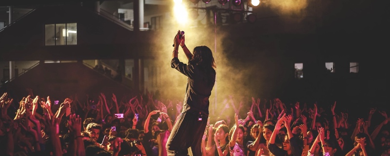 大型活動視頻文案策劃與執(zhí)行的注意事項 - 第1張 - 會展活動策劃CCASY.COM 大型活動視頻文案策劃與執(zhí)行的注意事項 - 第1張