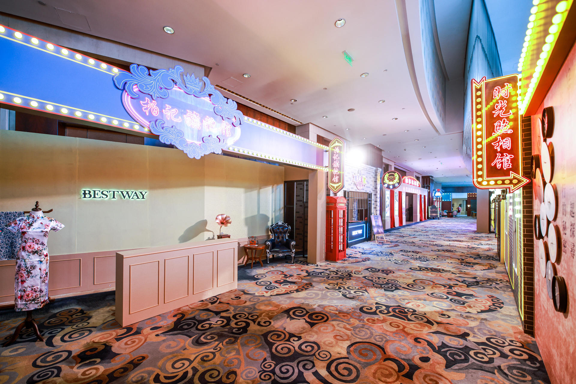 超凡女性成就計(jì)劃年度盛典活動策劃仿佛舊上海的十里洋場 - 第6張 - 會展活動策劃CCASY.COM 超凡女性成就計(jì)劃年度盛典活動策劃仿佛舊上海的十里洋場 - 第6張