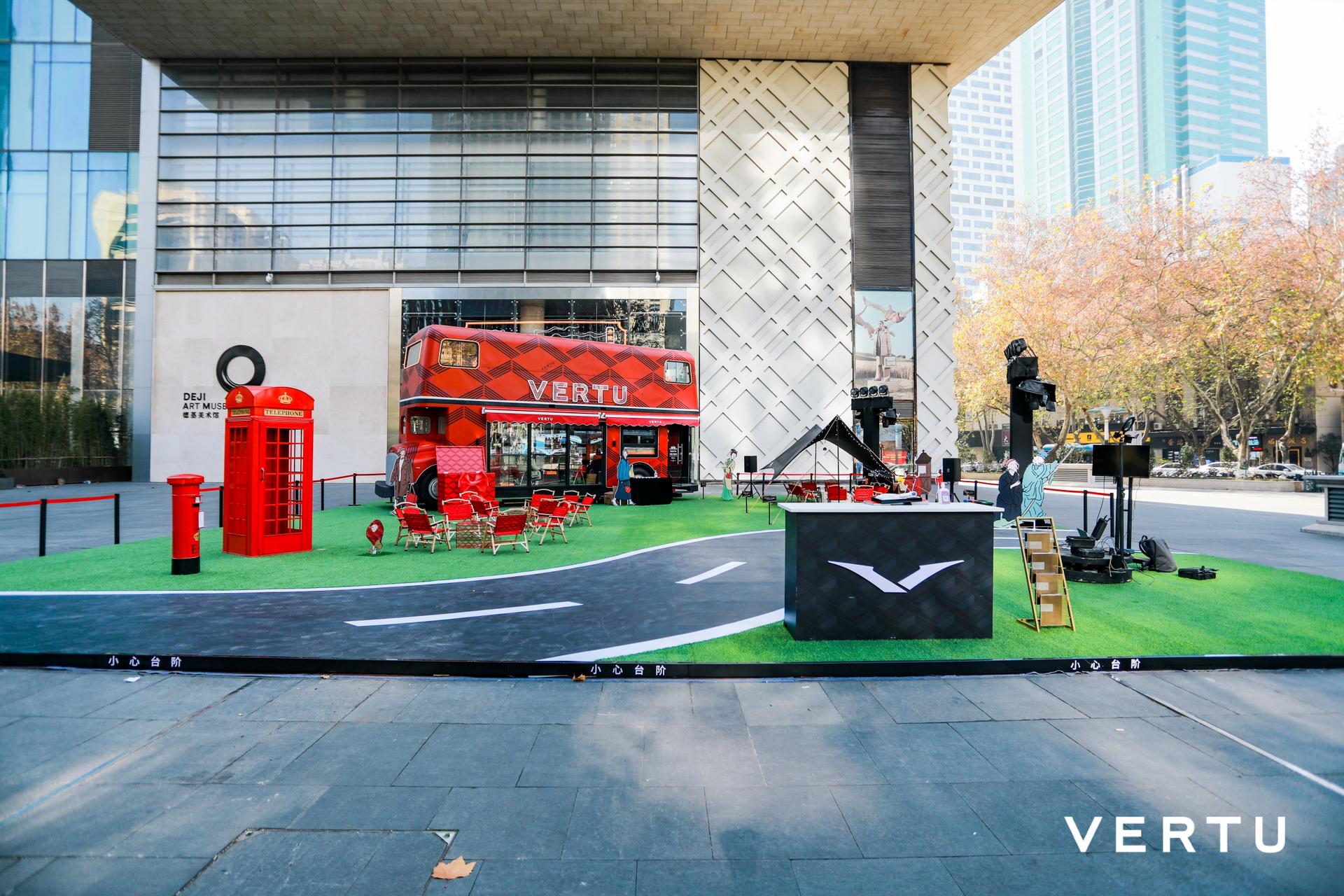 VBUS英倫時光永恒展活動策劃南京站書寫一部英倫紳士養(yǎng)成史 - 第1張 - 會展活動策劃CCASY.COM VBUS英倫時光永恒展活動策劃南京站書寫一部英倫紳士養(yǎng)成史 - 第1張