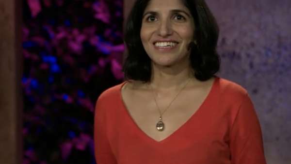 人人都在看手機(jī)的時(shí)代，催生出一批新的讀者和作家｜TED演講精彩紛呈