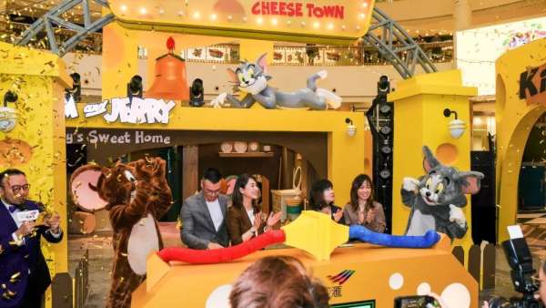 去萬(wàn)菱匯的商場(chǎng)美陳找TOM & JERRY嘮嘮嗑聊聊兒時(shí)純真吧