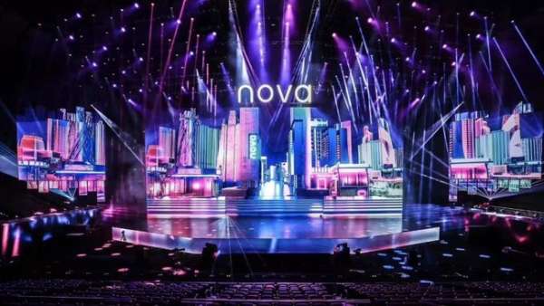 手機(jī)發(fā)布會(huì)現(xiàn)在越來越年輕化和多元化了，年輕代言人趨勢(shì)遞增