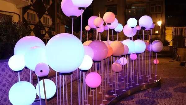 澳門20周年主題燈光節(jié)，來(lái)一場(chǎng)尋光之旅吧