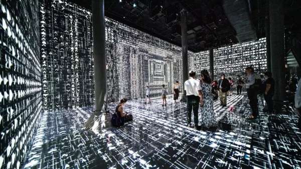 機(jī)器幻覺主題展覽，一場(chǎng)沉浸式的數(shù)字藝術(shù)展覽亮相了