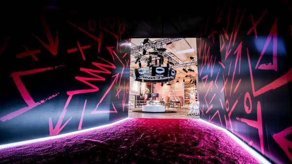 籃球快閃店吸引力就是強(qiáng)，互動(dòng)&采購(gòu)均可，還能與NBA明星見(jiàn)面