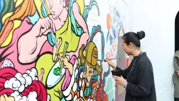 這些壁畫(huà)能組成一個(gè)“野生神仙”的世界主題展覽了吧，太酷了