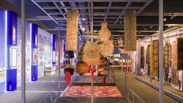 這個(gè)“讀城”的主題展覽像是一位“城市引導(dǎo)員”，讓孩子更好地讀城