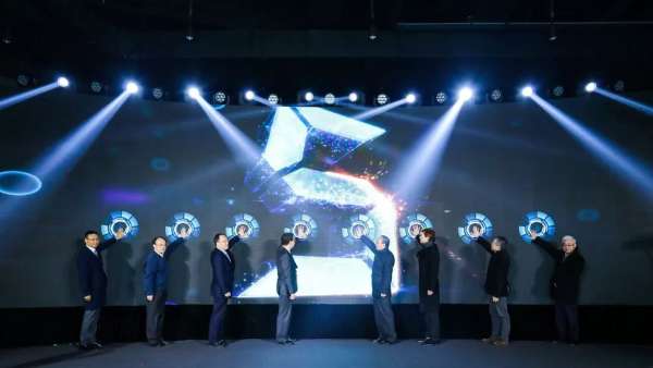 公交樞紐啟用活動(dòng)策劃賦予公交文化新生命，更有展覽活動(dòng)來(lái)捧場(chǎng)