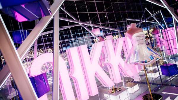 主題概念展覽活動“暖暖的心靈迷宮”，策劃6個風格打卡新天地