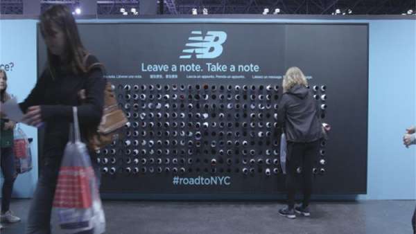 紐約馬拉松賽事活動(dòng)的特別助跑形式詮釋了新百倫的與眾不同