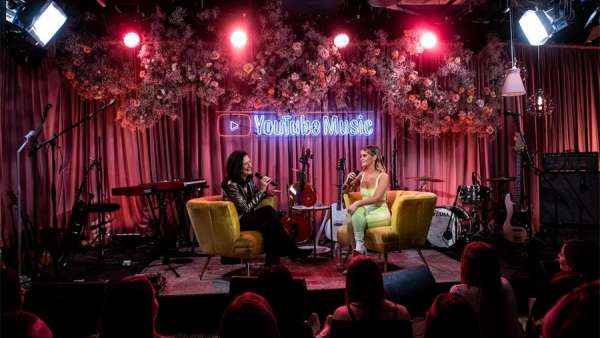 訪(fǎng)談形式的音樂(lè)推廣活動(dòng)精彩瞬間，粉絲們?cè)跄苠e(cuò)過(guò)嘛