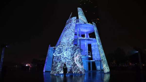 一座特殊的“光建筑”以展覽活動(dòng)的形式亮相南京青奧燈會(huì)