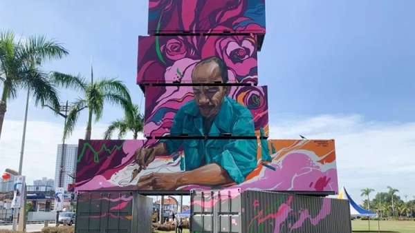 藝術(shù)節(jié)展覽活動都是用集裝箱來表達(dá)，這是何等的有趣之至啊