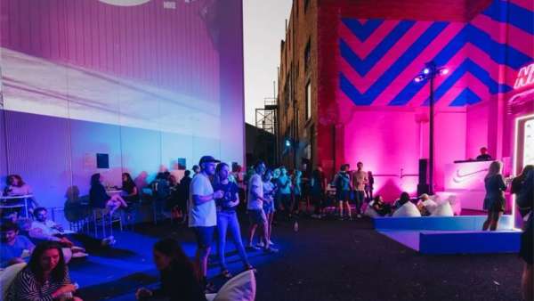 跑鞋發(fā)布會活動策劃得怎樣是有趣，色彩繽紛和身臨其境更至上