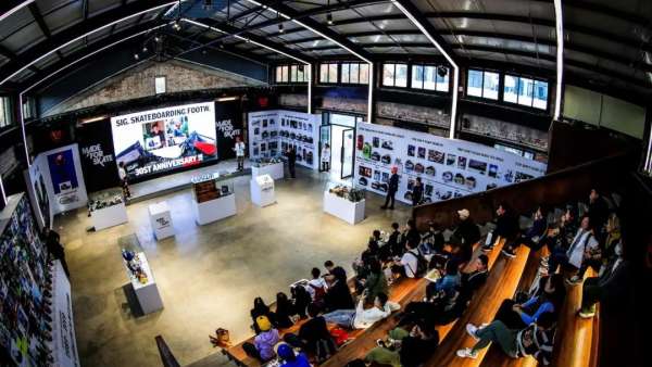 30周年展覽活動詮釋了什么是為滑板而生，現(xiàn)場花式表演拍手叫絕