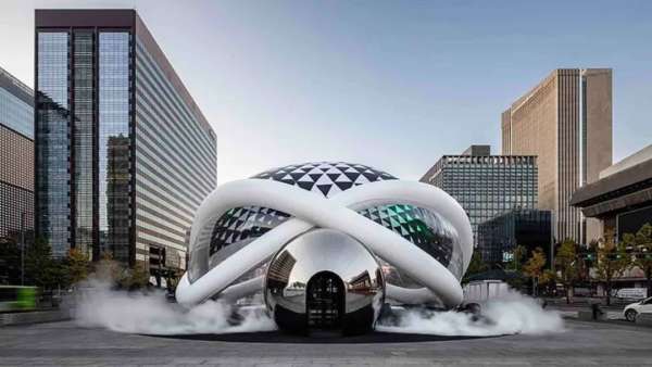 韓國電影100周年的這個主題展覽活動的設(shè)計太有未來感了