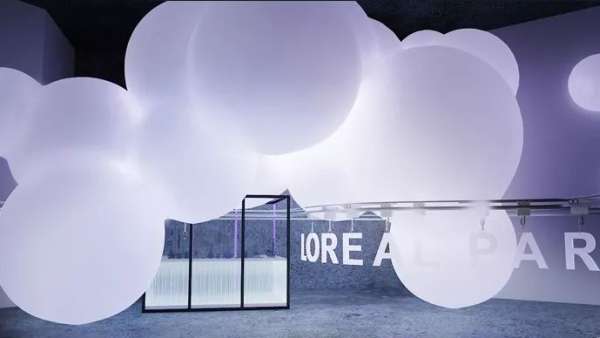 美妝沉浸式展覽活動(dòng)帶你開(kāi)啟神秘的奇境工廠之旅，快領(lǐng)取專屬“工牌”