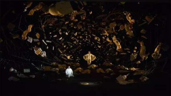 優(yōu)秀的會展活動其舞美設(shè)計打造的視聽效果也是極佳的