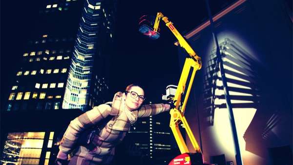 機(jī)械設(shè)備租賃公司的推廣活動(dòng)策劃采用了視頻映射，好玩好玩