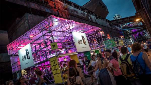 音樂節(jié)活動策劃的品牌節(jié)日專區(qū)里，生命所需的4種自然元素區(qū)域深受關注