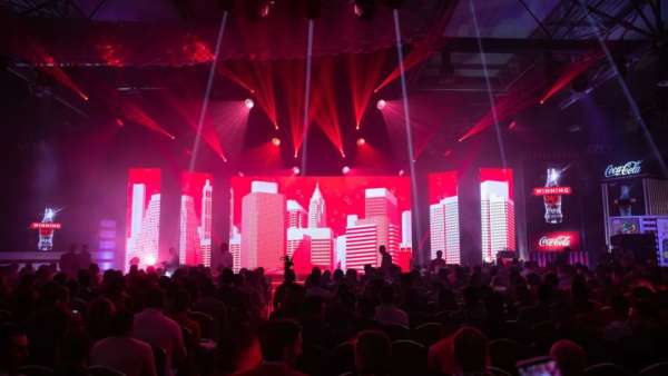 CocaCola年度活動策劃的現(xiàn)場，把一個城市的生活方式表現(xiàn)得淋漓盡致