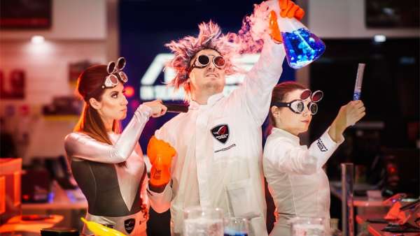 實(shí)驗(yàn)式的產(chǎn)品激活活動(dòng)策劃創(chuàng)意十足，瘋狂科學(xué)家玩得很起勁