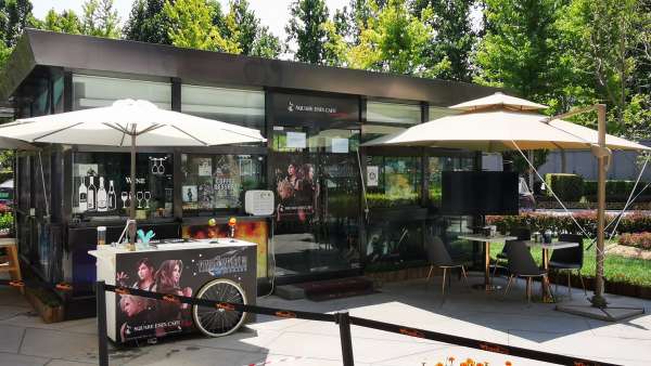 最終幻想7主題快閃店活動策劃再現(xiàn)游戲經(jīng)典元素，開啟真香之旅