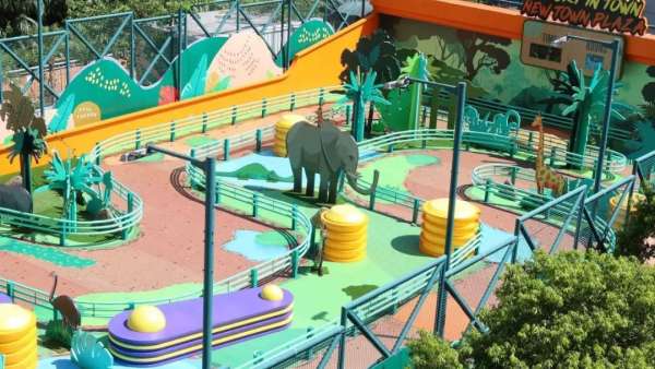 叢林主題美陳展覽活動(dòng)還原了游戲中的經(jīng)典元素，太好玩了