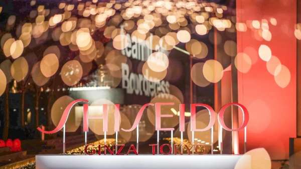 智能與藝術(shù)跨界碰撞的活動策劃是資生堂與teamLab的攜手