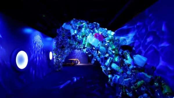 《國家地理·深藍(lán)》沉浸式環(huán)保展覽活動特別加入了故事性情節(jié)