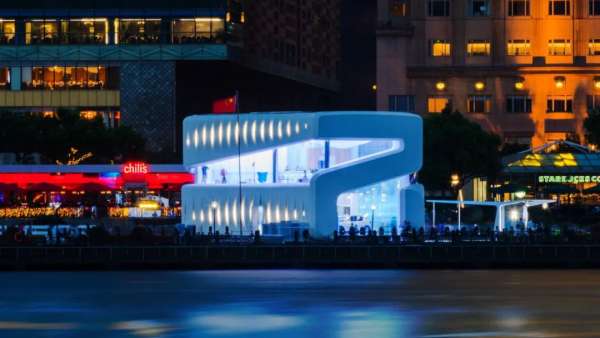 榮威R型魔幻快閃店活動霸氣登陸黃浦江畔，策劃的景觀無敵了